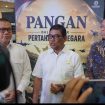 Dirut PTPN I (tengah)
