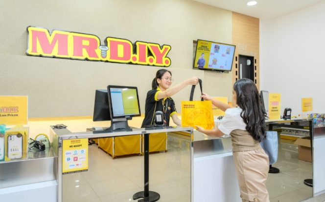 
 Semester I-2026, MR D.I.Y. Cetak Laba Rp590,7 Miliar