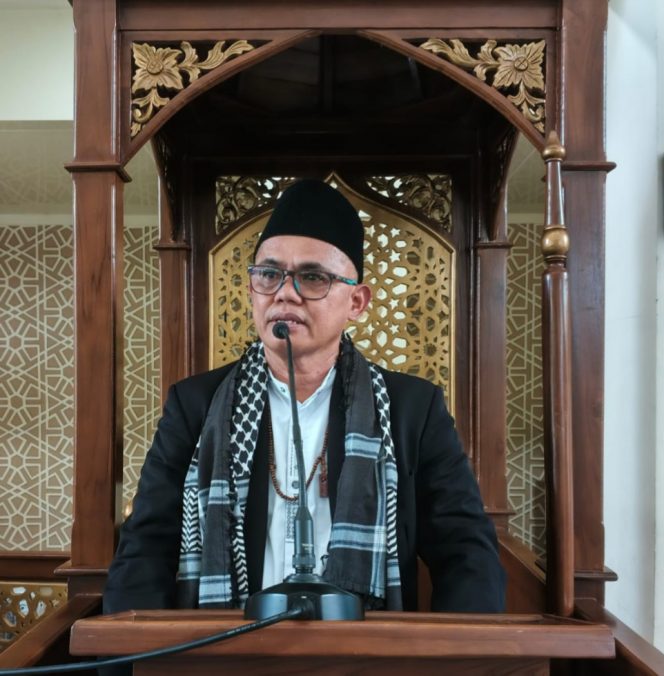 
 Ahmad Taviv