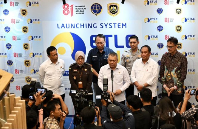 
 Menhub Dudy usai peluncuran ETLE HUB