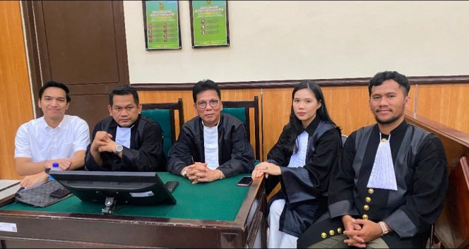 
 Vida dan Tim Kuasa Hukum