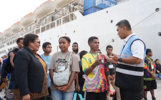 
 Anak Paoua hendak belajar di Tangerang