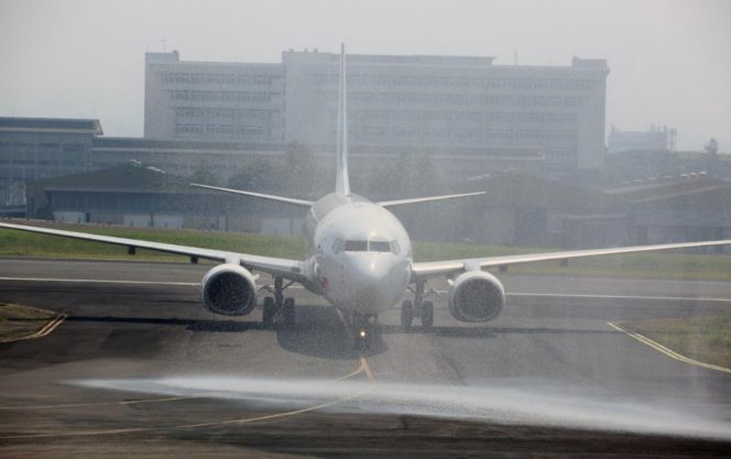 
 Penerbangan Perdana Garuda Indonesia Rute Bali-Bandung-Bali Banjir Penumpang