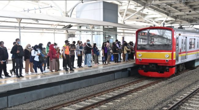 Naik KRL hanya Rp8 sepanjang tanggal 17 Agustus 2026