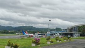 Bandara Komodo (omy)