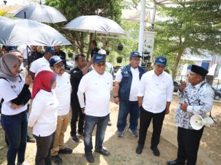 Dirut AirNav Indonesia bersama Bupati Boyolali dan lainnya di Desa Kembang Kuning