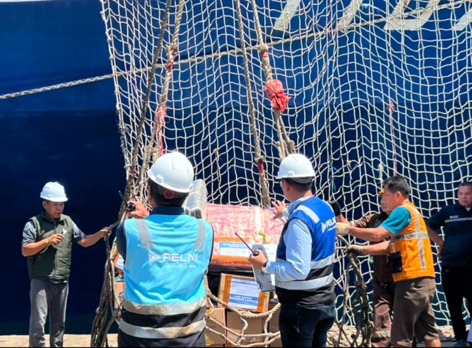 
 Bantuan untuk korban Gempa NTT dari PELNI.Grpip