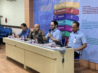 Kepala BKKP dan Kepala KSOP I Banten bersama jajaran