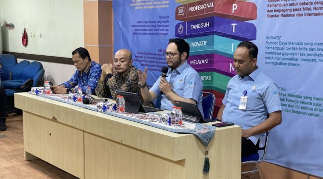 Kepala BKKP dan Kepala KSOP I Banten bersama jajaran