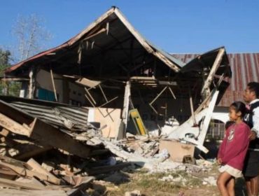 Rumah rusak dampak gempa NTT