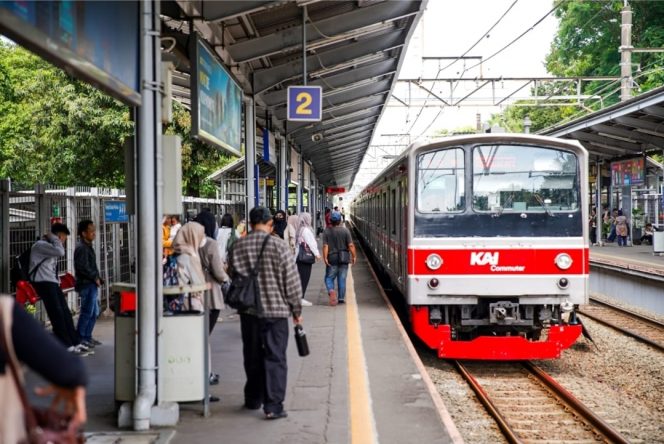 
 HUT ke-81 RI, Stasiun Juanda Jadi Tujuan Utama Warga Menuju Monas