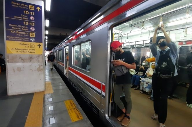 
 HUT ke-81 RI, Naik LRT Jabodebek dan KRL Jabodetabek Cuma Rp8 pada 17 Agustus