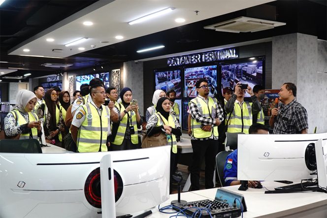 
 Dukung Kebijakan Logistik Nasional, IPC TPK Paparkan Kinerja Operasional Real-Time kepada Bappenas RI