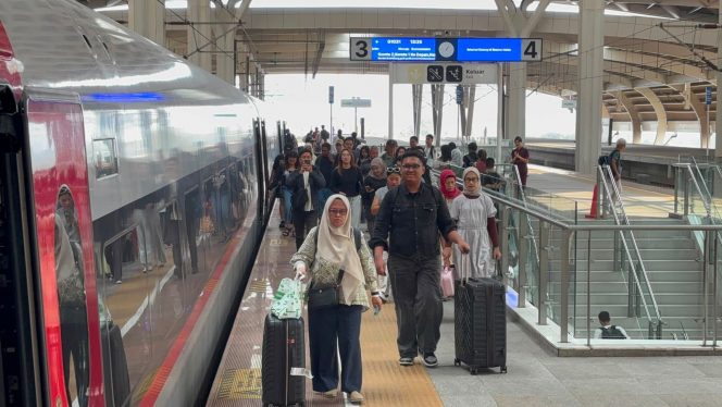 
 Whoosh Tebar Diskon dan Lucky Draw di KAI Expo 2026