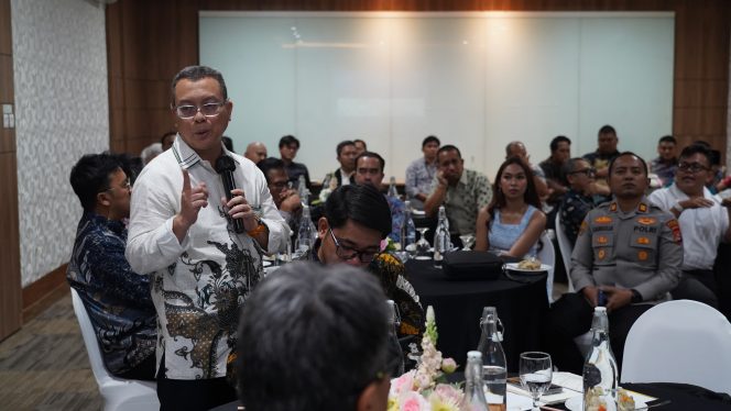 
 Pelindo Regional 2 Perkuat Komitmen Tingkatkan Kualitas Layanan di Hari Pelanggan Nasional 2026