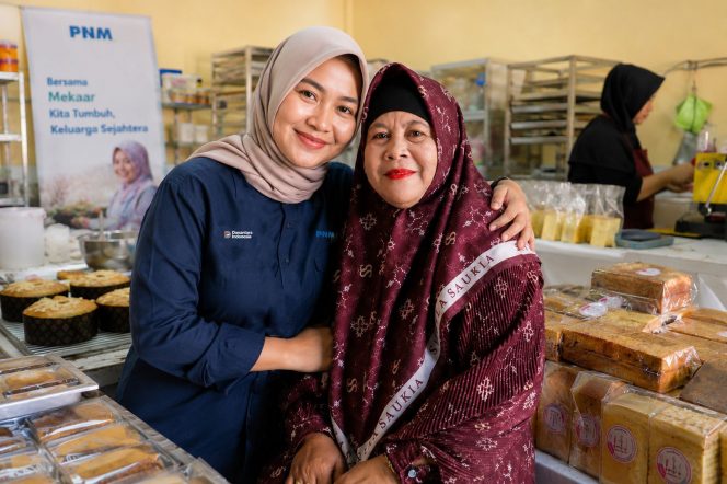 
 Dari Dapur Kecil ke Produksi 3.000 Bolu Sehari, Kisah Dermiyanti Menaklukkan Pasar Jambi