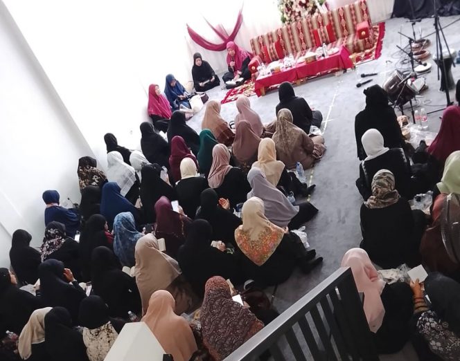 
 Peringatan Maulid Nabi di Rumah Qur’an DKM Masjid Annur Purigading Berlangsung Khidmat