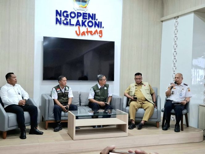
 Pemprov Jateng Siapkan Jalur Alternatif jika Penerbangan Kafilah MTQ XXXI Terhalang Erupsi Gunung