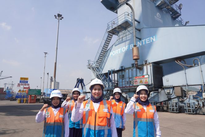 
 Hari Pelanggan Nasional 2026, Pelindo Regional 2 Banten Hadirkan Pelayanan Prima dengan Melayani Sepenuh Hati di Pelabuhan Ciwandan