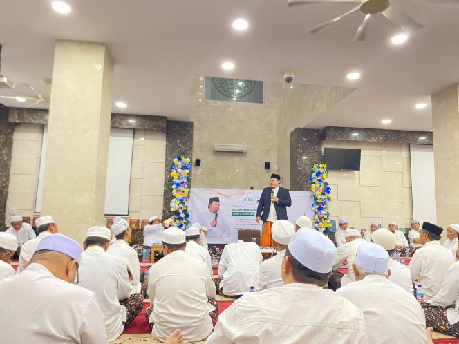 
 Peringatan Maulid Malam ke-39 di Masjid An-Nur: “Belum Jatuh Cinta pada Rasulullah? Maulid Kita Belum Berefek!”