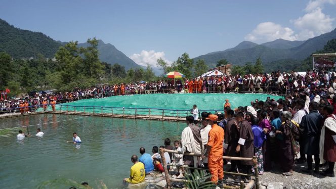 
 Bhutan Bersiap Gelar Bathing Carnival Bhutan Kedua di Telung, PemaGathsel