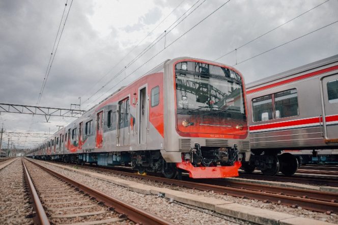 
 KAI Commuter Kembali Operasikan KRL CLI 225, Perkuat Layanan Lintas Bogor