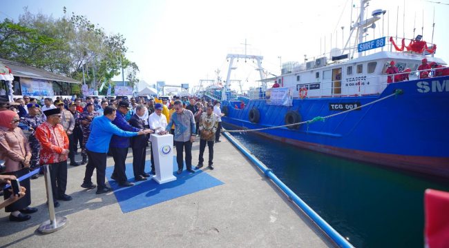 Pelepasan kapal perikanan yang akan beroperasi di Wilayah Pengelolaan Perikanan Negara Republik Indonesia (WPPNRI) 718 atau perairan Arafura sebagai bagian dari implementasi kerja sama Indonesia-RRT melalui skema Technical Cooperation Guidelines (TCG).