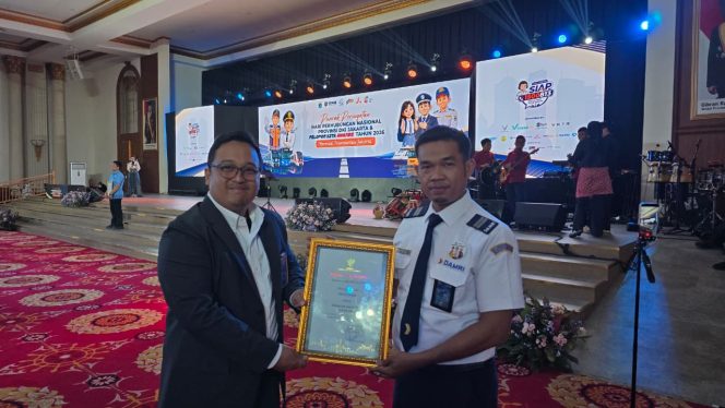 
 Komitmen Jaga Setiap Perjalanan, DAMRI Raih Penghargaan Pelopor Kita DKI 2026