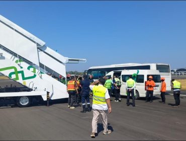 Penumpang Garuda di Bandara Hasanuddin Makassar