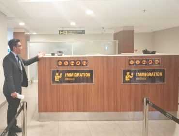 Area Imigrasi Terminal Keberangkatan Internasional Bandara Husein
