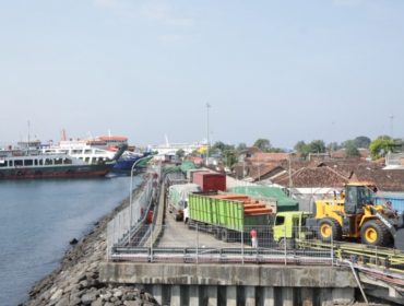 Suasana di Pelabuhan Ketapang
