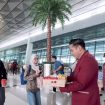 Staf bandara Soetta jemput bola jalankan SRA