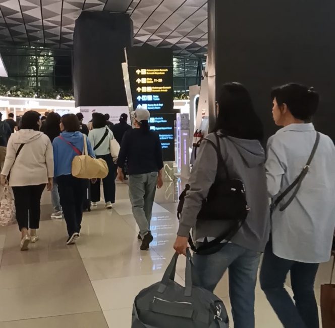 
 Suasana di Bandara Soetta
