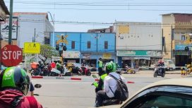 Perlintasan sebidang di Pasar Minggu