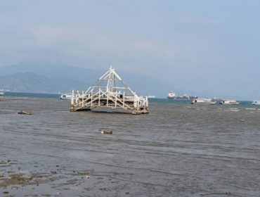Laut surut di Banten pekan lalu