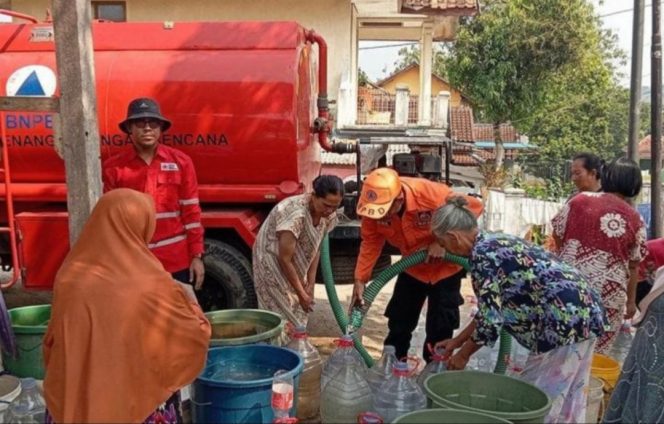 
 Air besih Jakarta