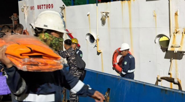 Dukungan TB Hasnur 09 untuk Pertolongan musibah kapal Virgo Transport 8