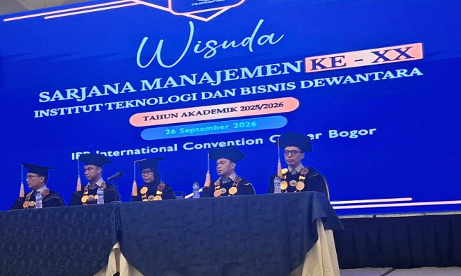 
 ITB Dewantara Wisuda 121 Sarjana dan Cetak 18 Entrepreneur baru