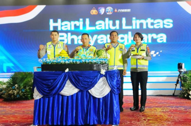 
 Korlantas Luncurkan STNK Digital