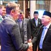 Menhub Dudy berbincang dengan para Dubes