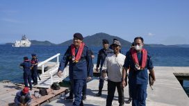 Fourmansyah, Kepala Pangkalan PLP Tanjung Priok saat meninjau lokasi