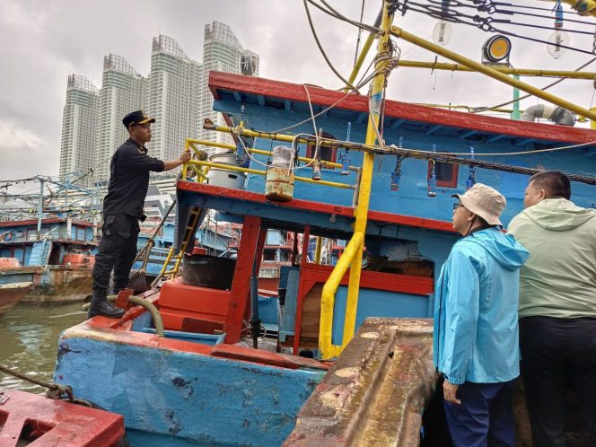 
 KKP Tangguhkan Operasional KM Maulana 23 Terkait Dugaan Kekerasan Awak Kapal