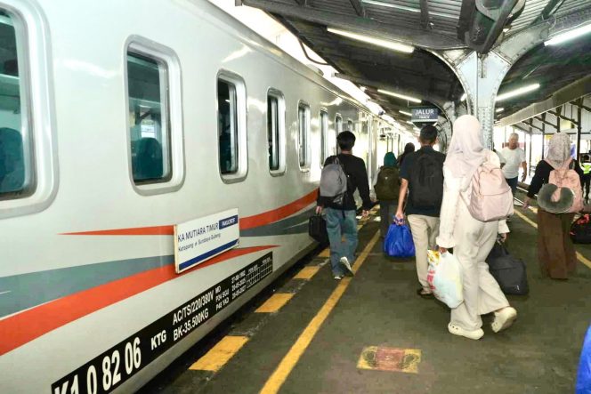 
 KA Mutiara Timur Catat 304.522 Pelanggan, Banyuwangi Makin Terhubung dengan Surabaya