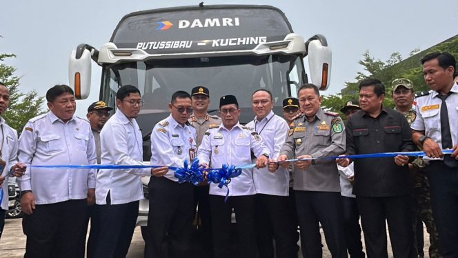 
 DAMRI Resmi Hubungkan Putussibau dan Kuching, Perkuat Konektivitas Indonesia–Malaysia