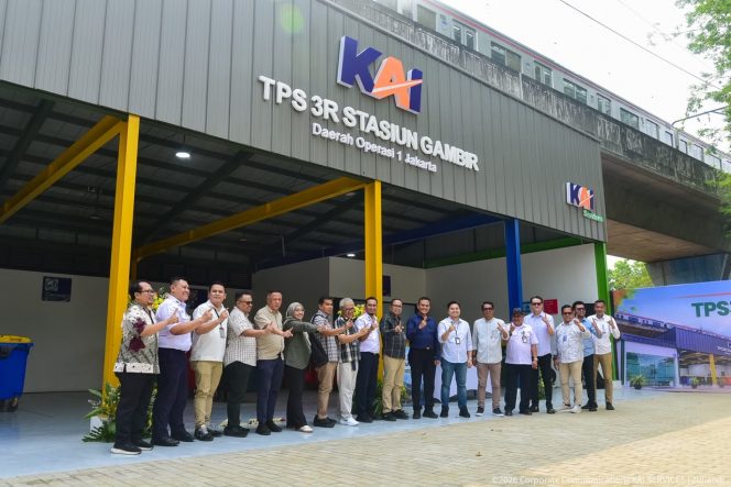 
 KAI Services Resmikan TPS3R di Stasiun Gambir, Dorong Pengelolaan Sampah Bernilai Ekonomi