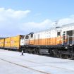 Kereta api angkutan petikemas KAI mendukung distribusi logistik nasional dengan volume angkutan tumbuh 19,57 persen hingga September 2026.(Ist by KAI)