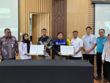Penandatanganan antara KDMP Bumatik ikan lele dan tilapia dengan SPPG di Kota Semarang. (Ist)