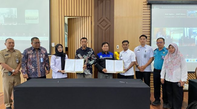 Penandatanganan antara KDMP Bumatik ikan lele dan tilapia dengan SPPG di Kota Semarang. (Ist)