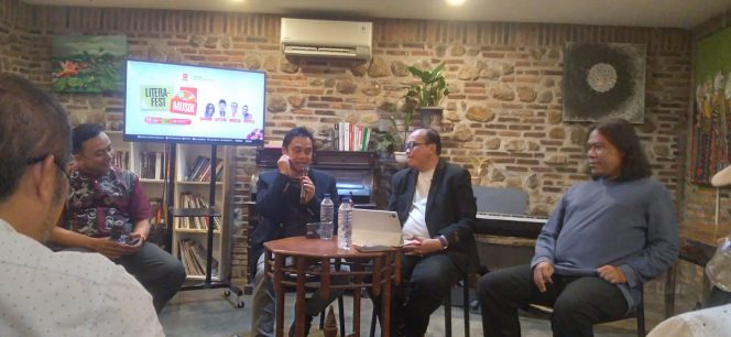 
 Dwiki Dharmawan: Indonesia Tidak Kekurangan Talenta Musik