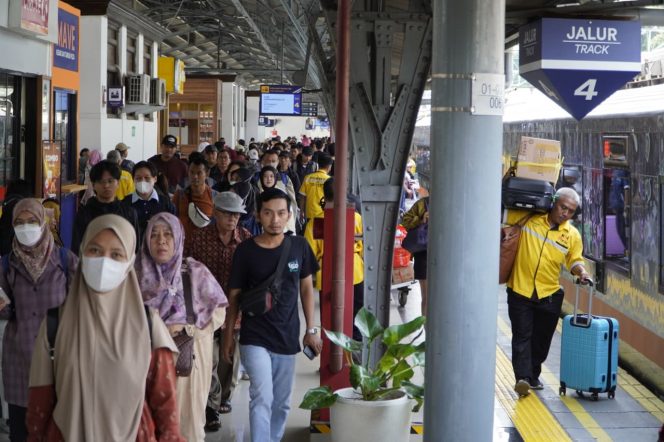 
 KAI Daop 1 Jakarta Imbau Penumpang KA Tiba di Stasiun 1 Jam Sebelum Berangkat